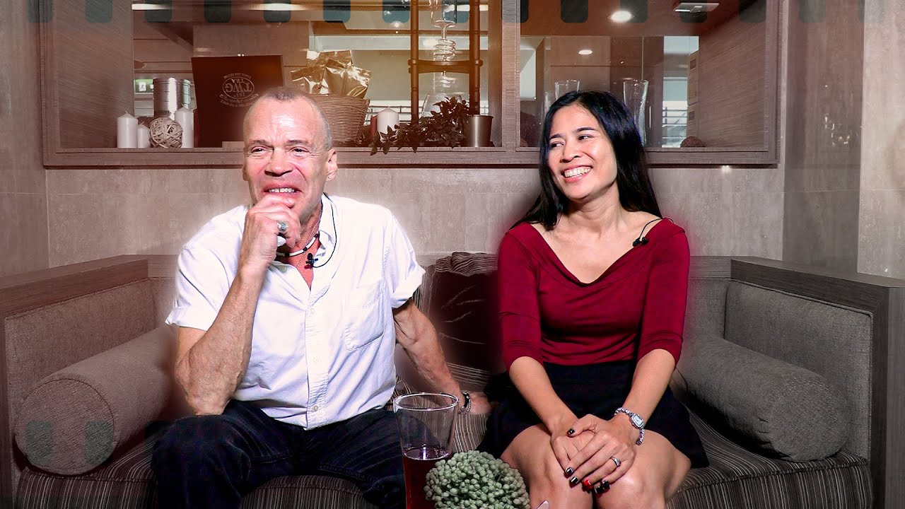 UNORTHODOX Way Foreign Man Finds THAI BRIDE - YouTube