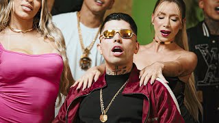 DESFILE NA FAVELA - MC Marks, Boladin 211, MC Cebezinho, MC Brinquedo e Menor Richard (Web Clipe)