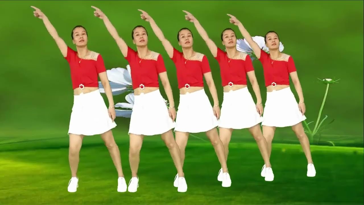 32步广场舞《把你留在我心里》歌曲好听，舞蹈好看，简单易学