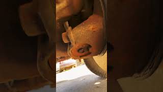 You May Have A Grease Hole 🕳️ In Your U Joint Cap #Grease #Universaljoint #Mechanic