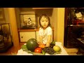供物つまみ食いする女はバチ当たるで