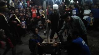 Atraksi ngeri kubro pas main di windusari . banyak penonton.