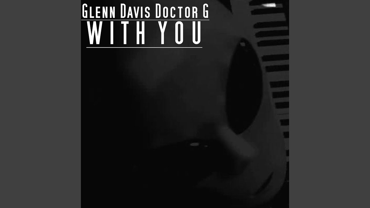 在 YouTube 上观看 With You 在 YouTube 上观看 With You