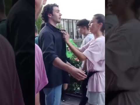 ایتاش شاشماز حفصة نور سانجاكتوتان ومارت يازيجي من خلف الكواليس