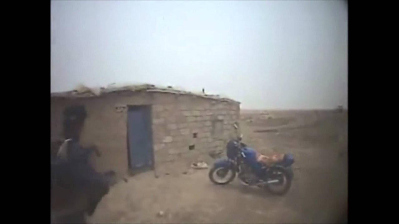 СПЕЦНАЗ ЗАХВАТИЛО ПОВСТАНЦА В ДОМЕ