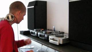 Dj Pepe His New Dj Bunker Studio 2012