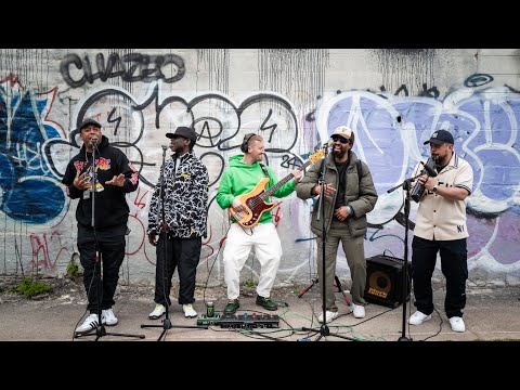 Bass Bars Episode 56 Ft The Pharcyde Passin Me By 