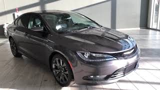 2016 Chrysler 200 S Review | 1CH3741A