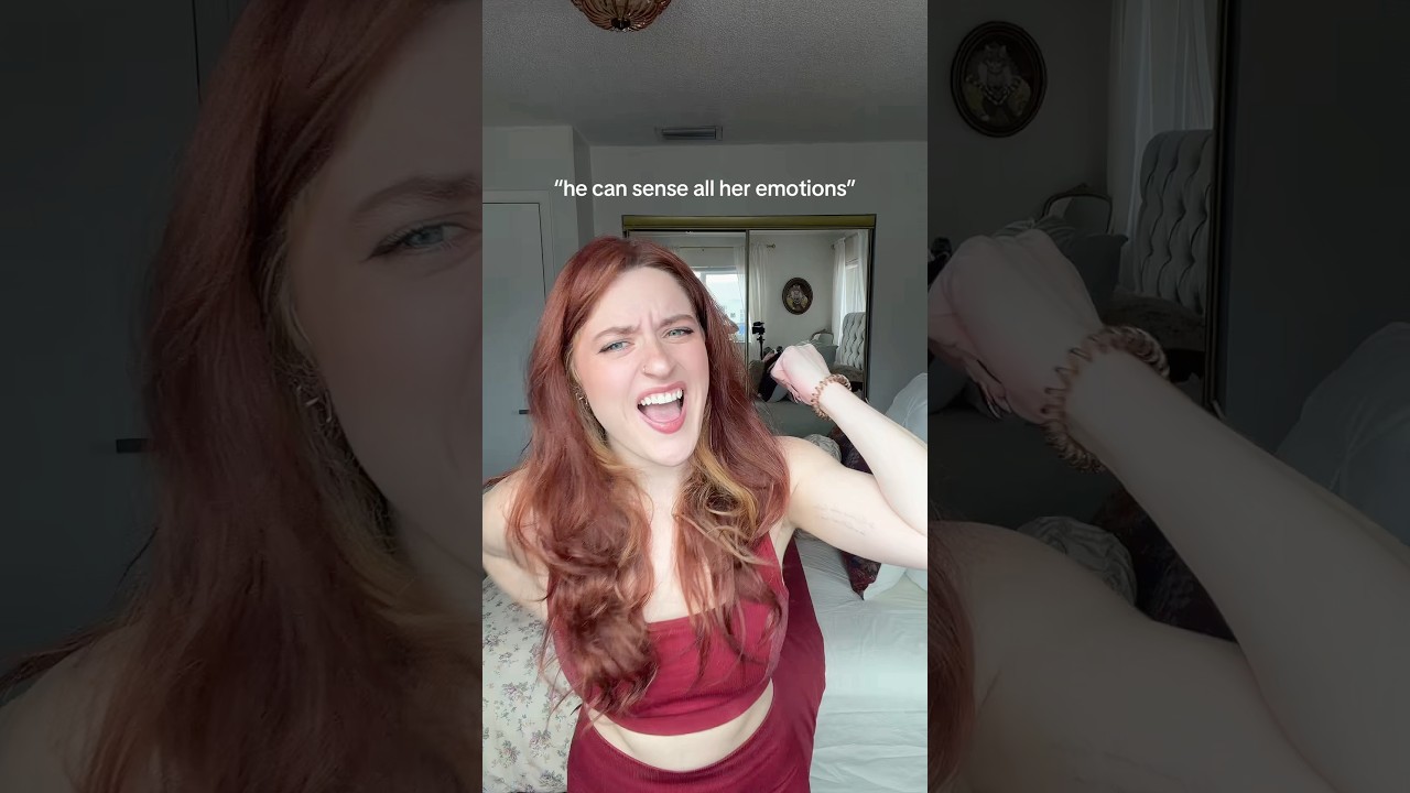 И это заслуга Аарона Уорнера, который знает&hellip; ВСЁ&hellip; Джульетте нравится #shatterme #aaronwarner