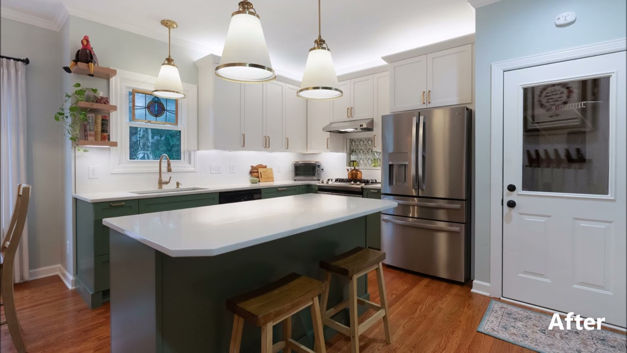 Contemporary Kitchen Remodel Done With New Two-Tone Cabinets