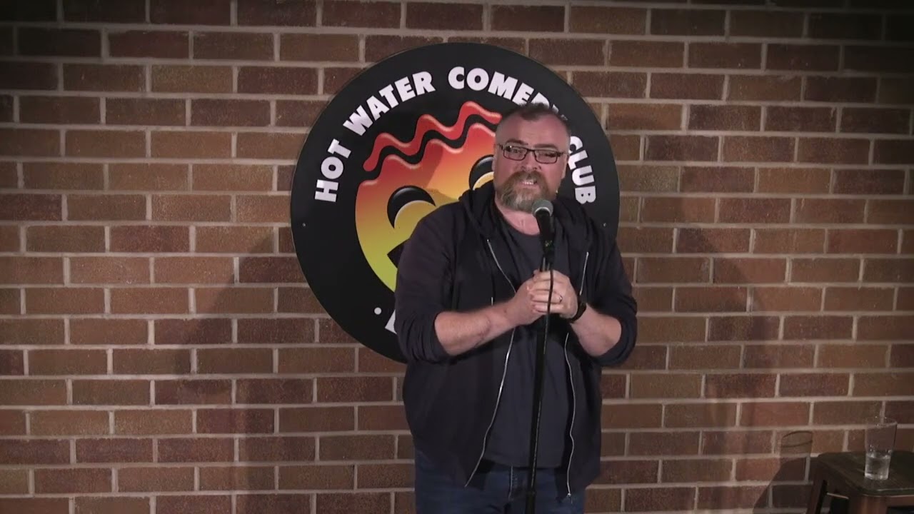 Stephen Elliott LIVE at Hot Water Comedy Club