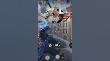 XQC BEING SUS! SHROUD REACTS #Deadlock #shorts