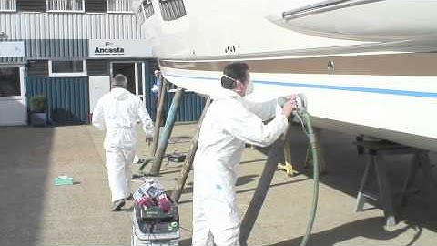 Motor Boats Monthly Practical advice Antifouling your boat Garmin MBM