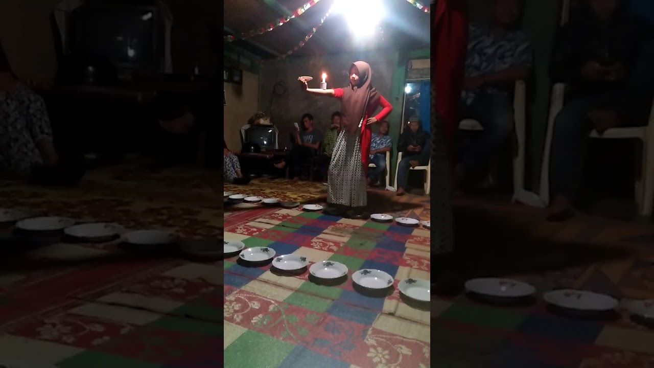 Tari  piring  adat  semende(2)