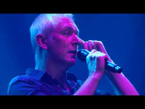 THUNDER - DON'T WAIT FOR ME - Manchester Apollo - 17/03/17
