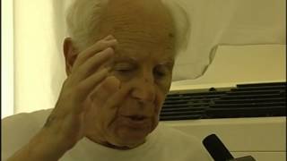 Sprightly 92-year old ex-RAF pilot tells his war stories (Albert Lisbona)