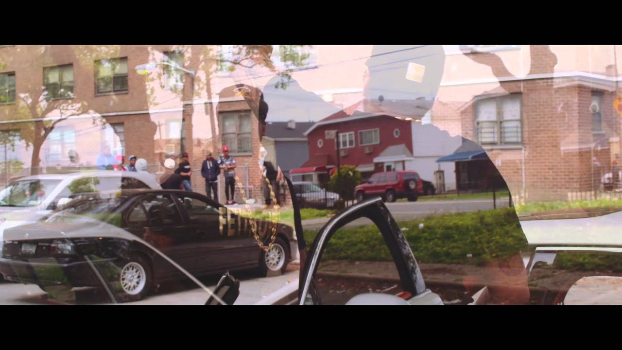 Yung Renz Ft Cash Milly " PutEm Up " Official Video adlı videoyu YouTube'da izle Yung Renz Ft Cash Milly " PutEm Up " Official Video adlı videoyu YouTube'da izle