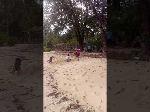 Kalinaung beach