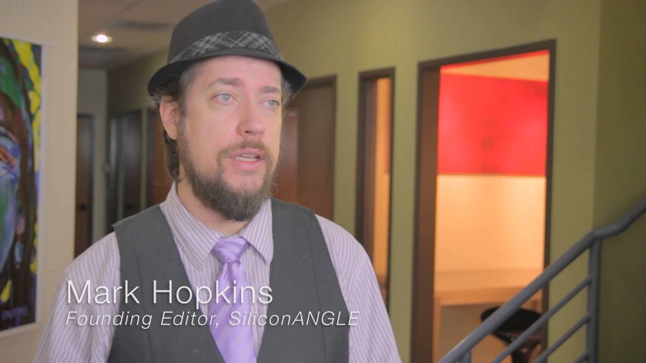 The value of independent media at tech events.