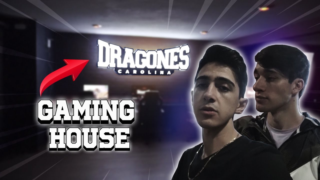 BARCAGAMER Y YO VISITAMOS UNA GAMING HOUSE( UNIVERSIDAD CAROLINA)