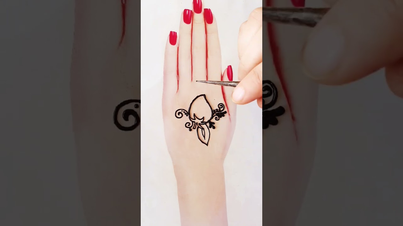 Stylish mehndi design 