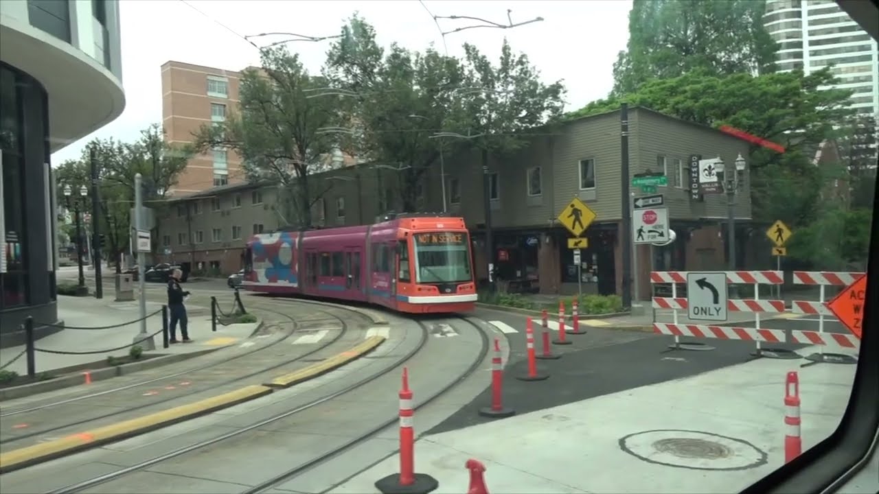 Portland Streetcar Shuttle (3rd/Harrison to 10th/Clay)