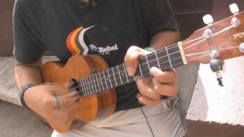 Uke Minutes 26 - Strum Picking