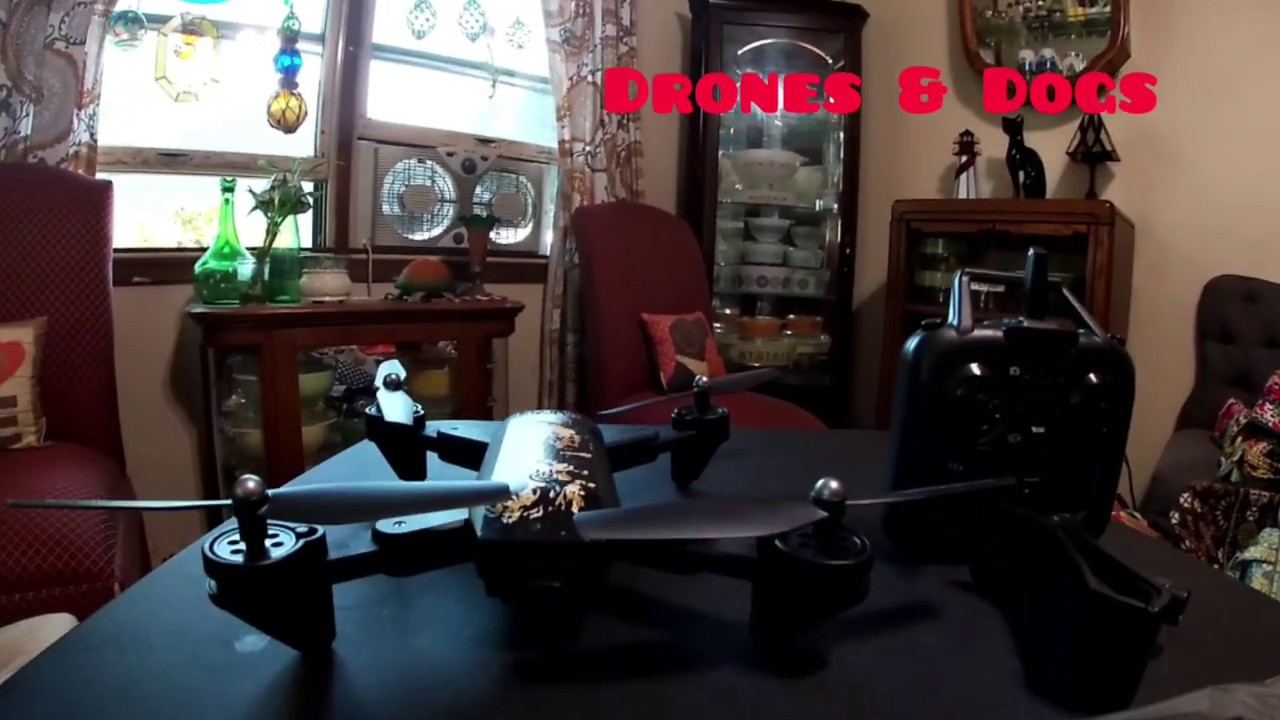 DM107S 720p Foldable Drone - Unboxing