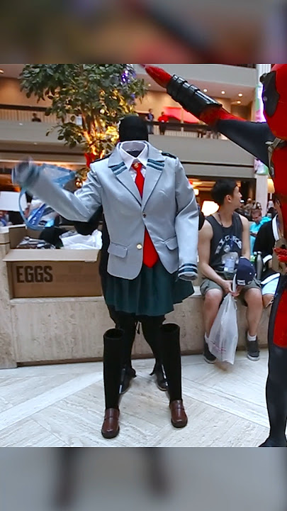 Deadpool meets Toru Hagakure aka Invisible Girl 🎒 #deadpool #myheroacademia #cosplay