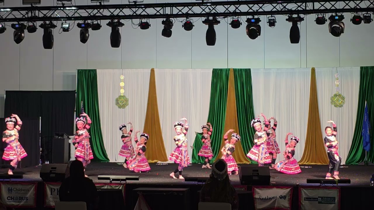 Milwaukee Hmong New Year Silver Tier Group 5 Day 2 Dance Competition