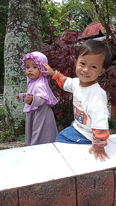 Download lagu Sholih & sholihahnya umma Abah 🤲🏻 #allahummabarik #masyaallahtabarakallah