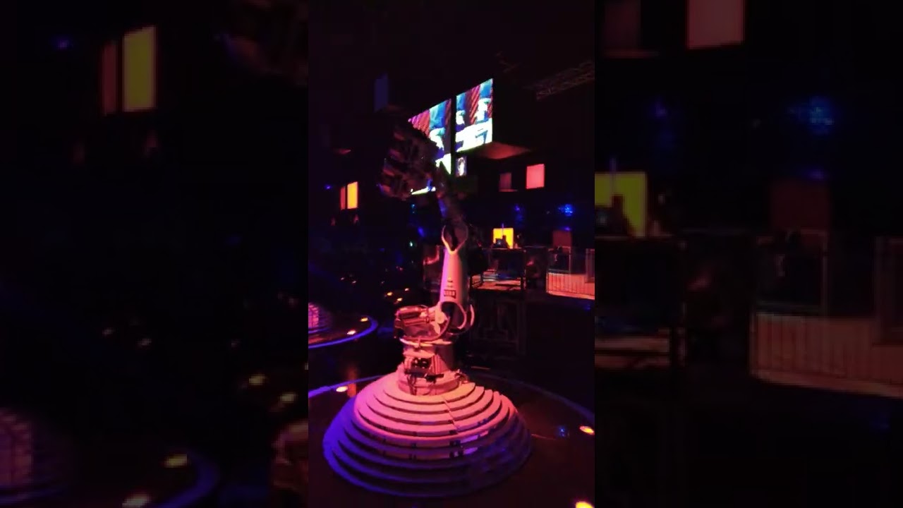 Danse avec les Robots [Offride/Niveau 3] Futuroscope 2022 YouTube