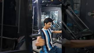 💪Muscles loading… 1% complete 🏋️ #ytshorts #trending #viral #shorts #gym