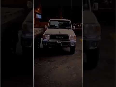 ما همها الا تبكيني