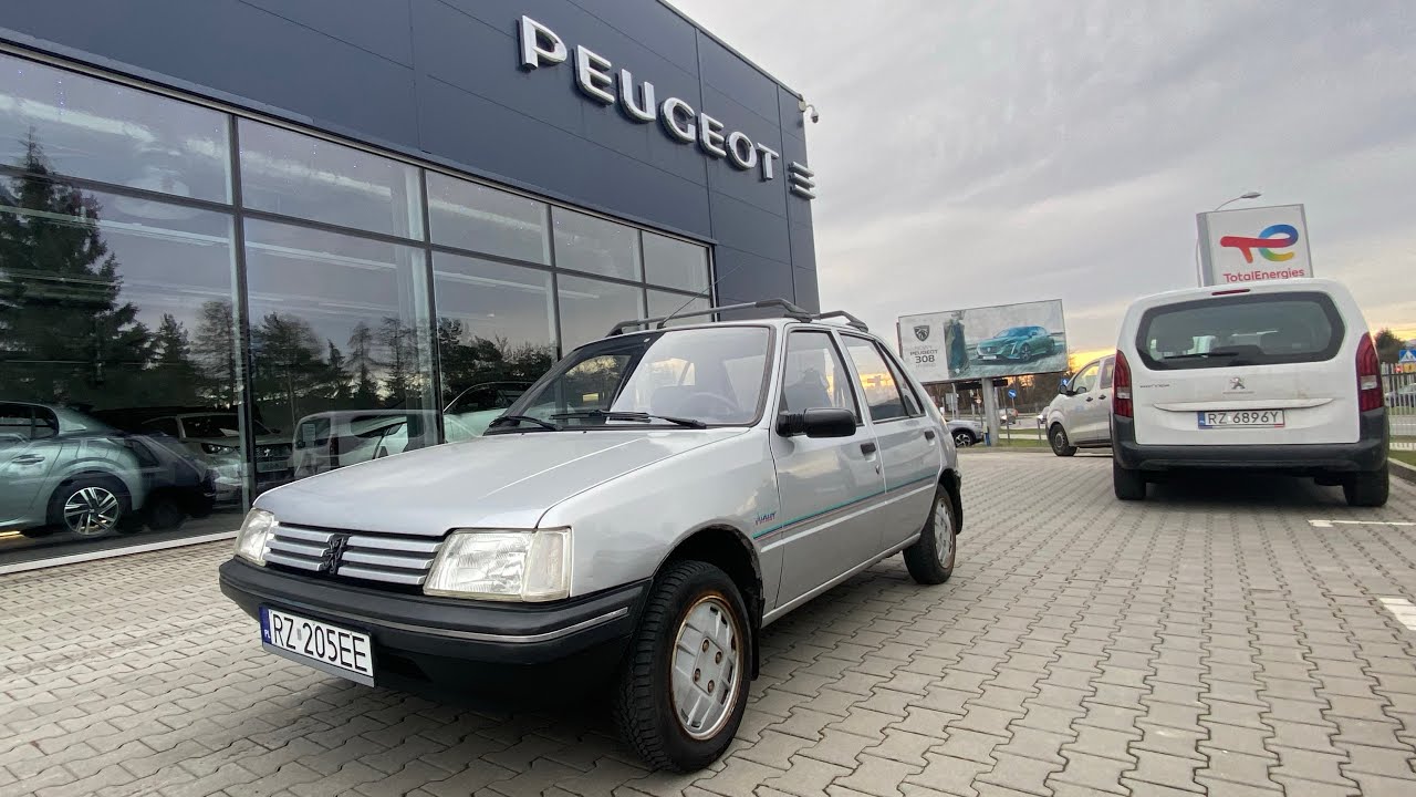 Nowa seria Okiem miłośnika prezentuje- Peugeot 205 Junior