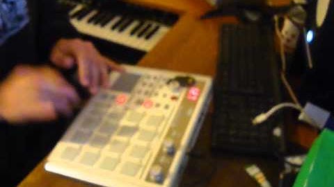 Live beatmaking on Korg padKontrol (Reason 5) #2