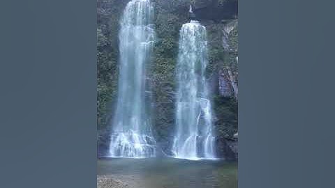 Vẻ đẹp huyền ảo của thác tiên đèo gió xín mần hà giang