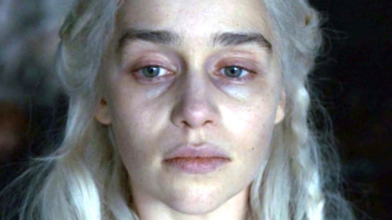 Emilia Clarke Breaks Silence On The Dany Twist In Got Youtube