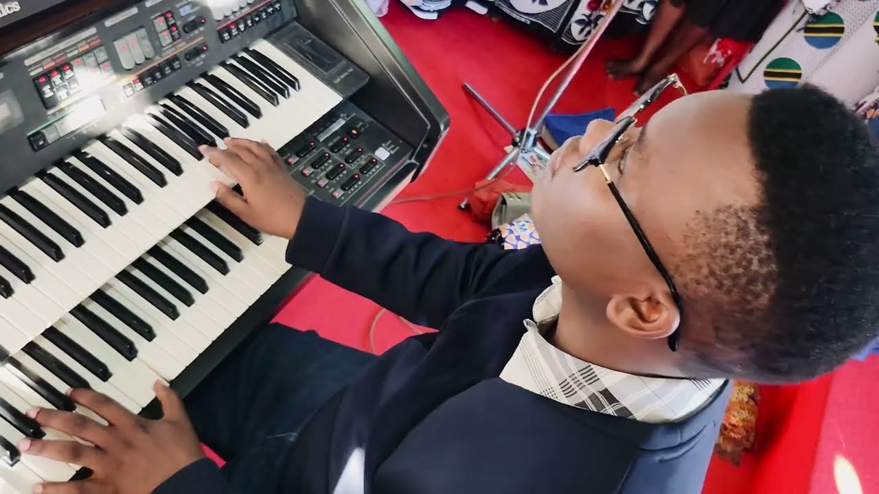 MILELE MILELE MSIFUNI BWANA|M.B.SYOTE|{Na Mstr.JERRY NEWMAN}|