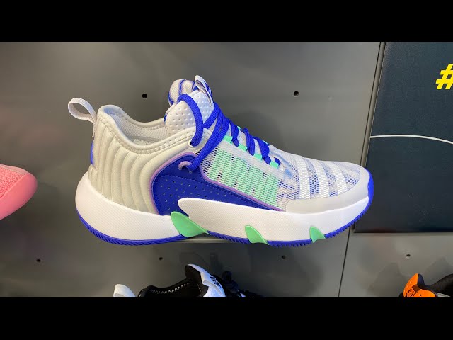 TRAE UNLIMITED 25.0㎝ Amazon.com | adidas Trae Unlimited Basketball Shoes | Basketball
