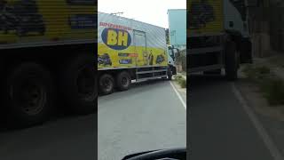 Caminho Supermercado Bh Saindo Do Mercado