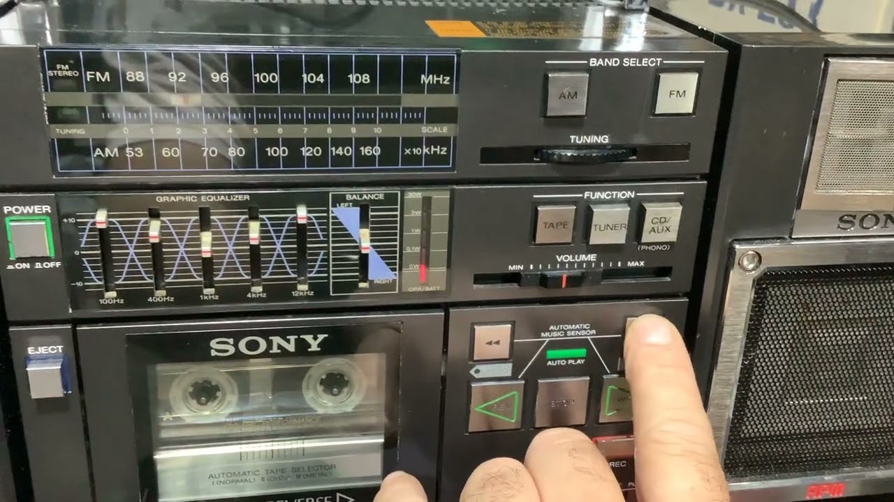 ビンテージ　SONY CFS-9000 テーブルコンポーネント Boombox SONY CFS-9000 - YouTube