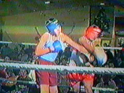Ciaran Gibbons boxing for Alberts gym,Dec 1992.