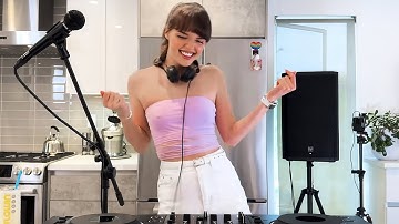 Good Vibes Brunch & House Music For GiveMagix App | Los Angeles | Episode 5