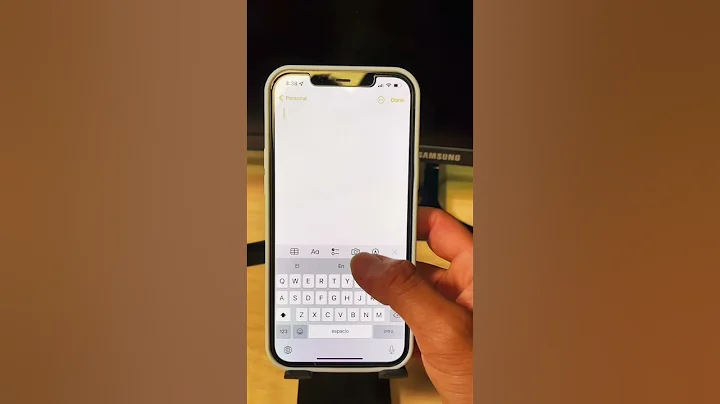 Hide & Lock you PRIVATE Photos using your iPhones NOTE App 😨 #appletips #iphonehacks #phones #notes