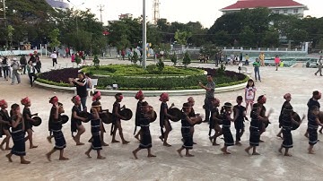 Cồng chiêng An Khê - diễu hành