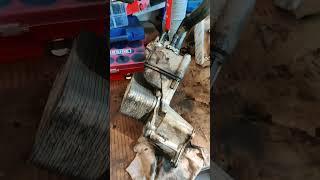 Jeep Grand Cherokee 3.0 diesel, oil cooling radiator replacement #jeep #jeepreparation