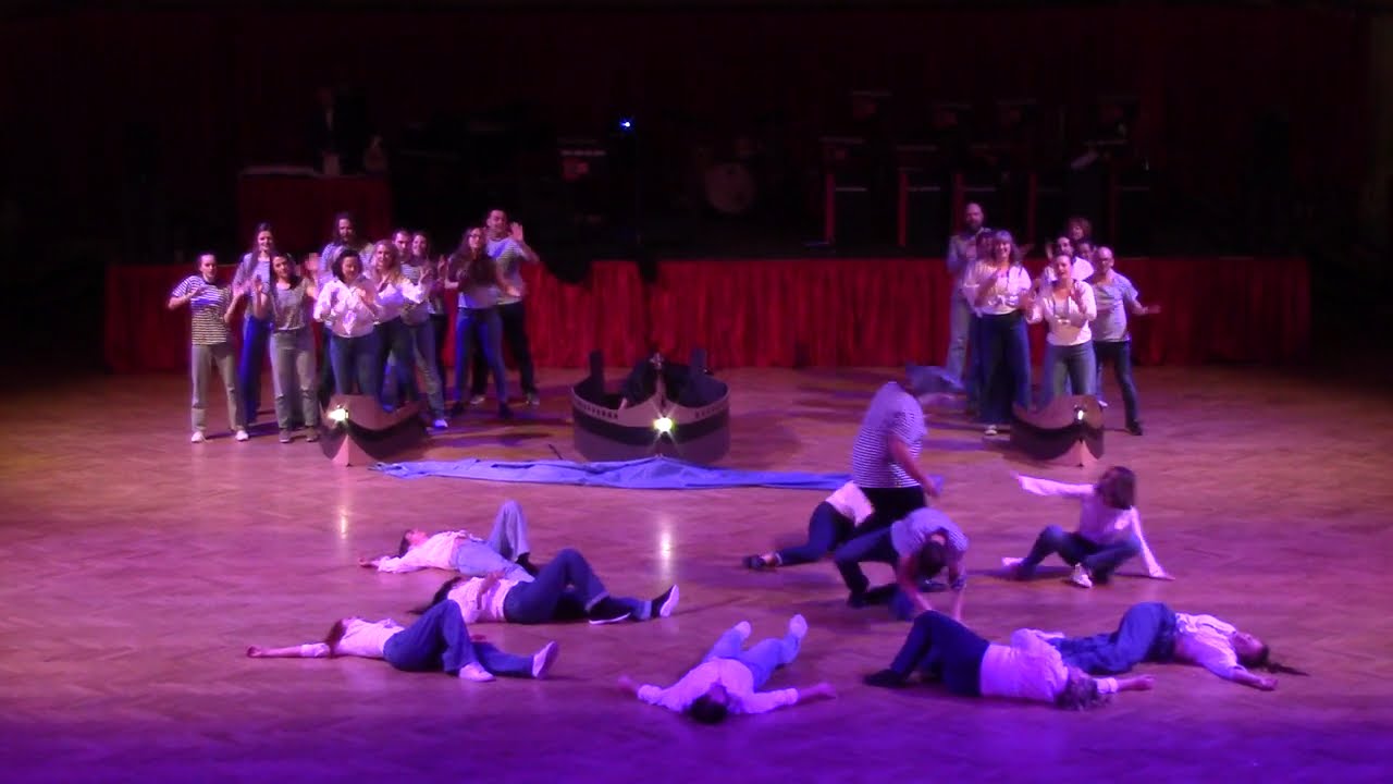 29. ples GEVO JM předtančení - učitelů z lóže