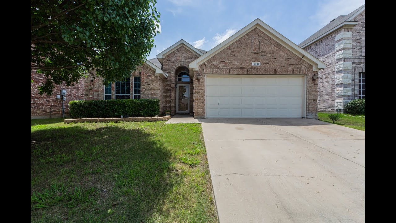 10709 Irish Glen Trl Haslet TX 76052