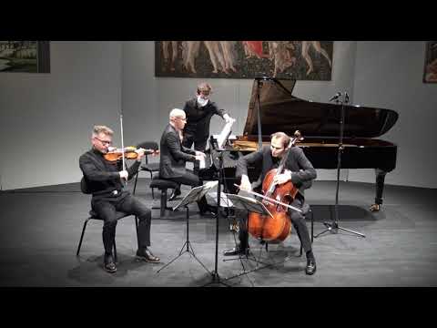 Bartek Niziol, Christoph Croisé & Julien Gernay play Chostakovich